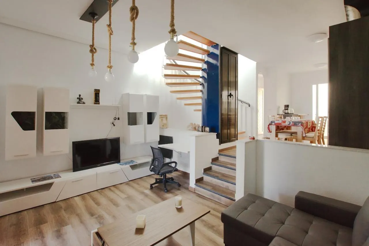 Near The Port, Wide, Confortable, Wi-Fi, Terrace, Aircon Morro Jable